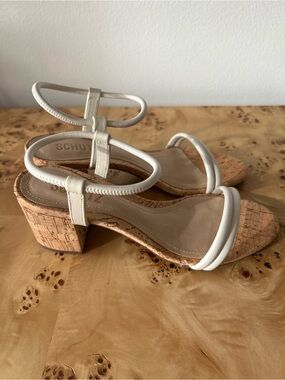 SCHUTZ White Cork Block Heel Sandals